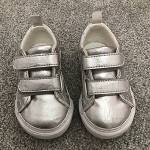 Gap silver sneakers